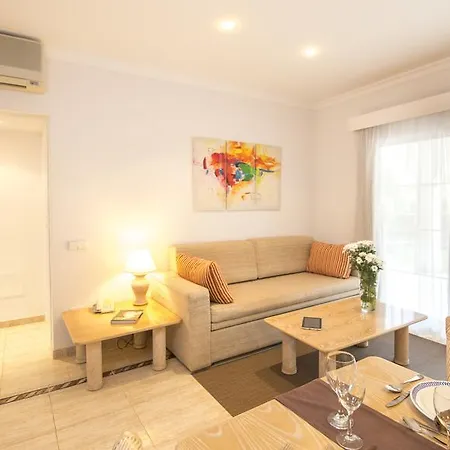 Ona Village Aparthotel 4*