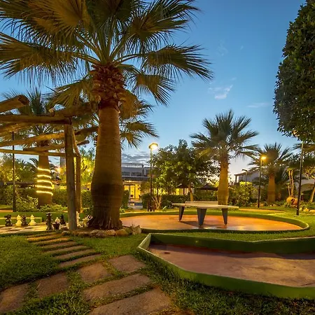 Aparthotel Ona Village 4*