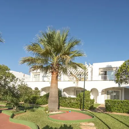 Ona Village Aparthotel 4*