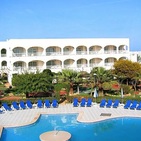 Ona Village 4*