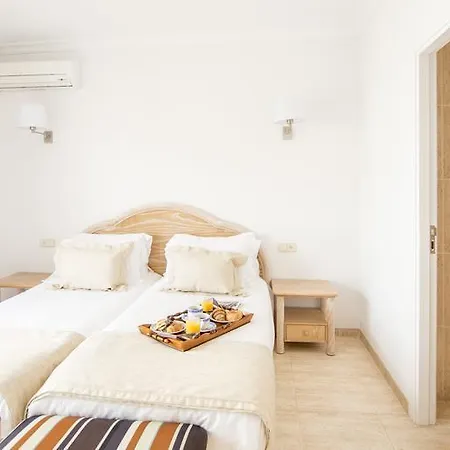 Ona Village Apart-hotel 4*